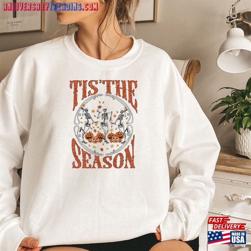 This Is The Season To Be Spooky Sweatshirt Halloween  T-Shirt Hoodie