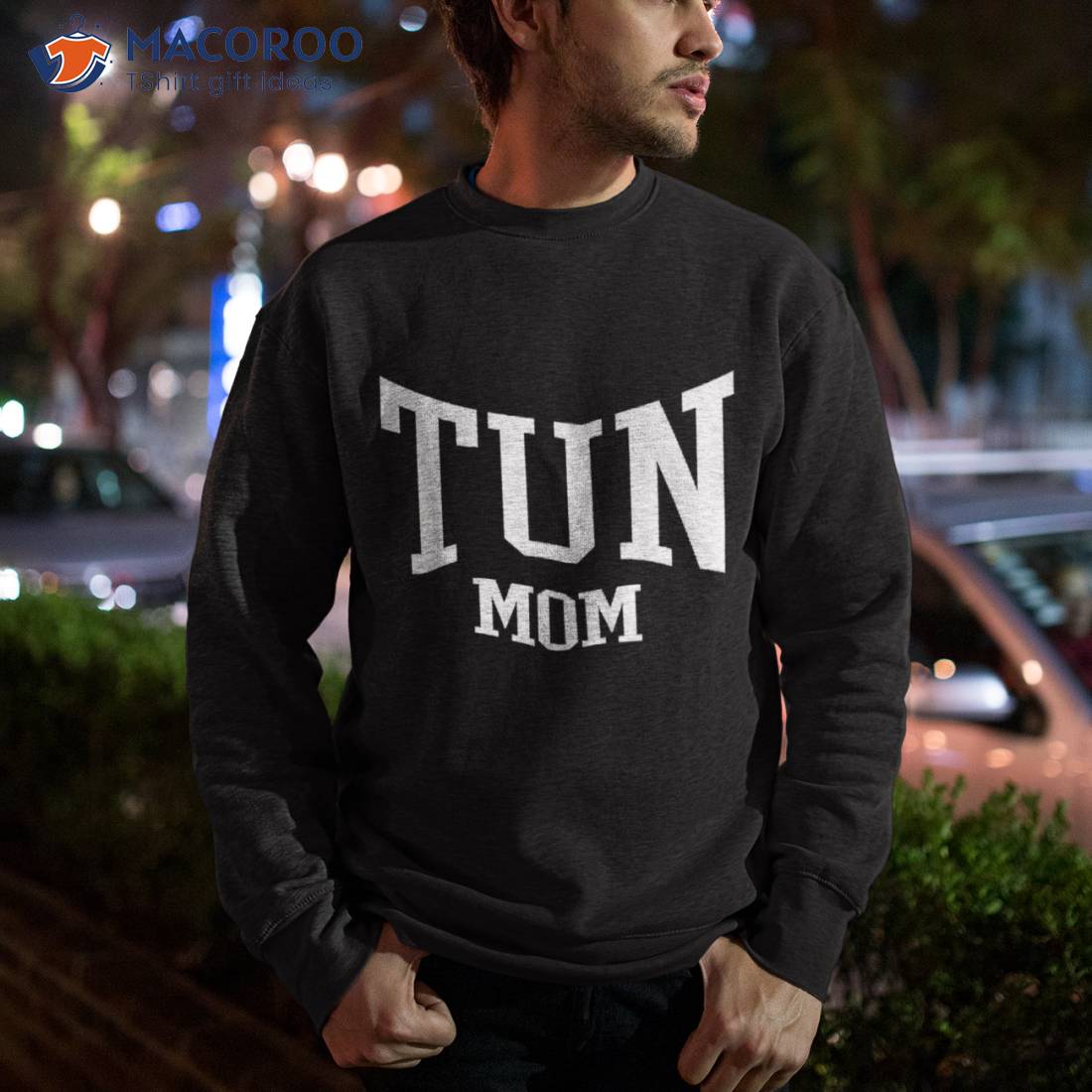 Tun Mom Arch Vintage College Athletic Sports Shirt