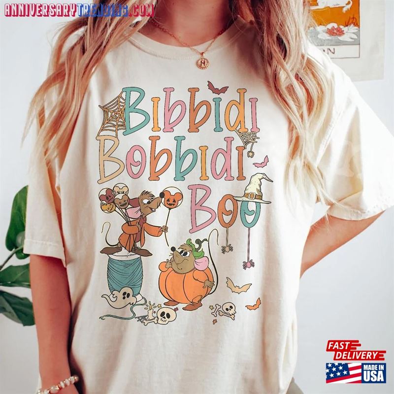 Vintage Bibbidi Bobbidi Boo Halloween Comfort Colors Jaq And Gus Shirt Pumpkin Unisex Hoodie
