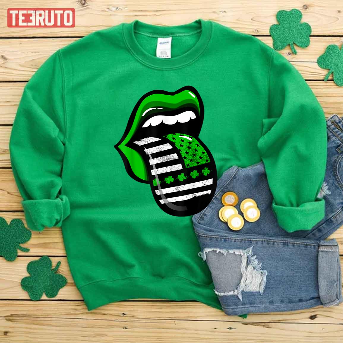 Green Lips Biting Sexy Irish Costume St Patricks Day Unisex T-Shirt