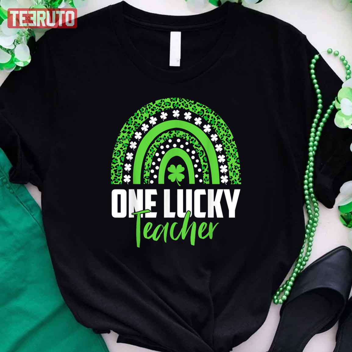 Green Rainbow St Patricks Day One Lucky Teacher Unisex T-Shirt