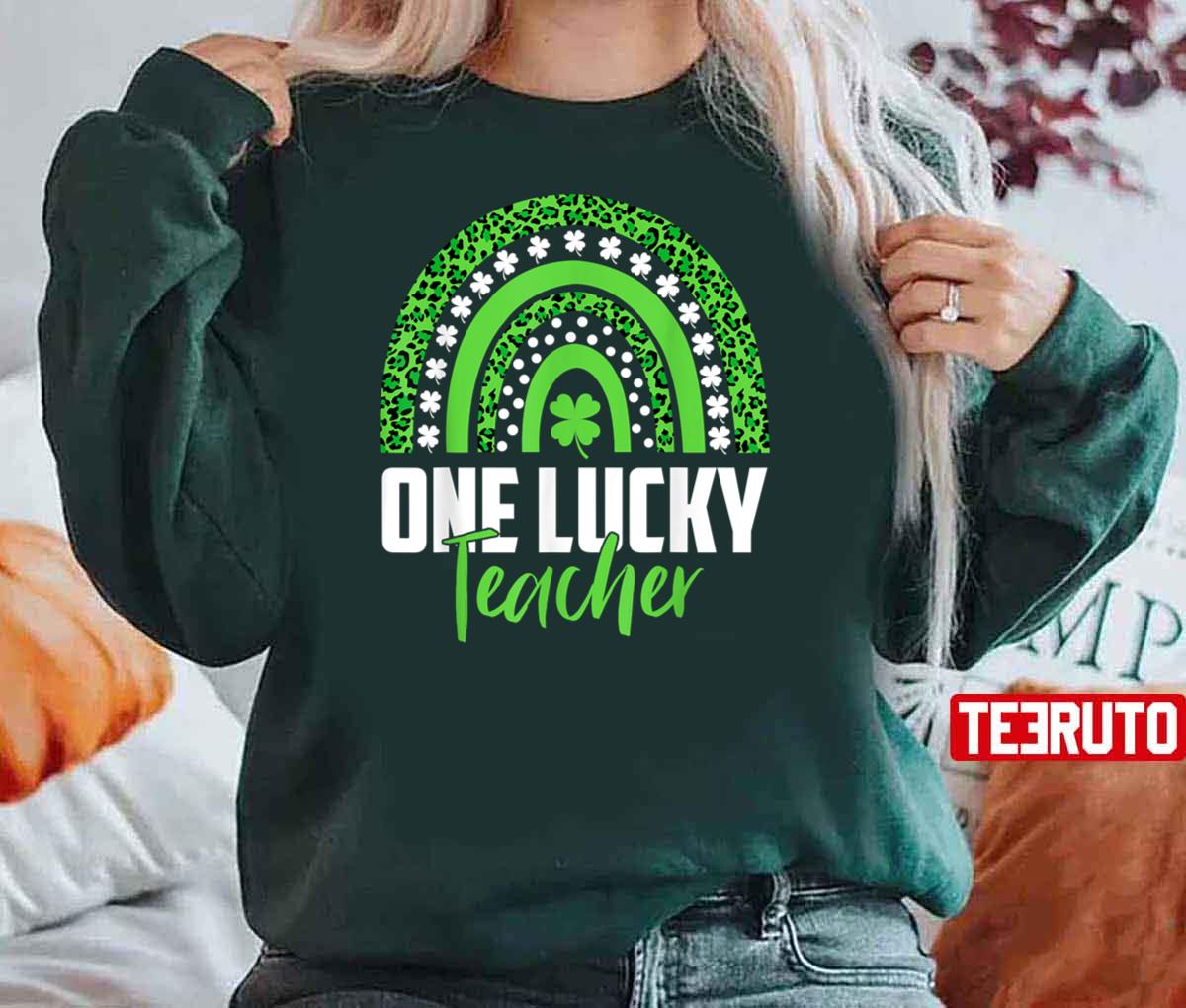 Green Rainbow St Patricks Day One Lucky Teacher Unisex T-Shirt