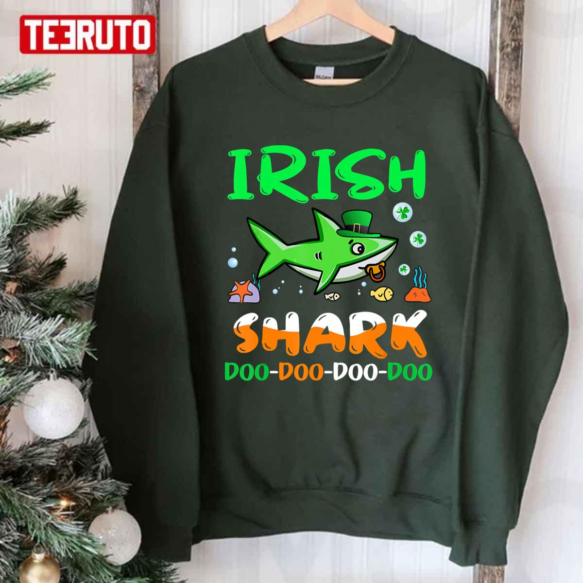 Saint Patricks Day Irish Shark Doo Doo Doo Unisex T-Shirt